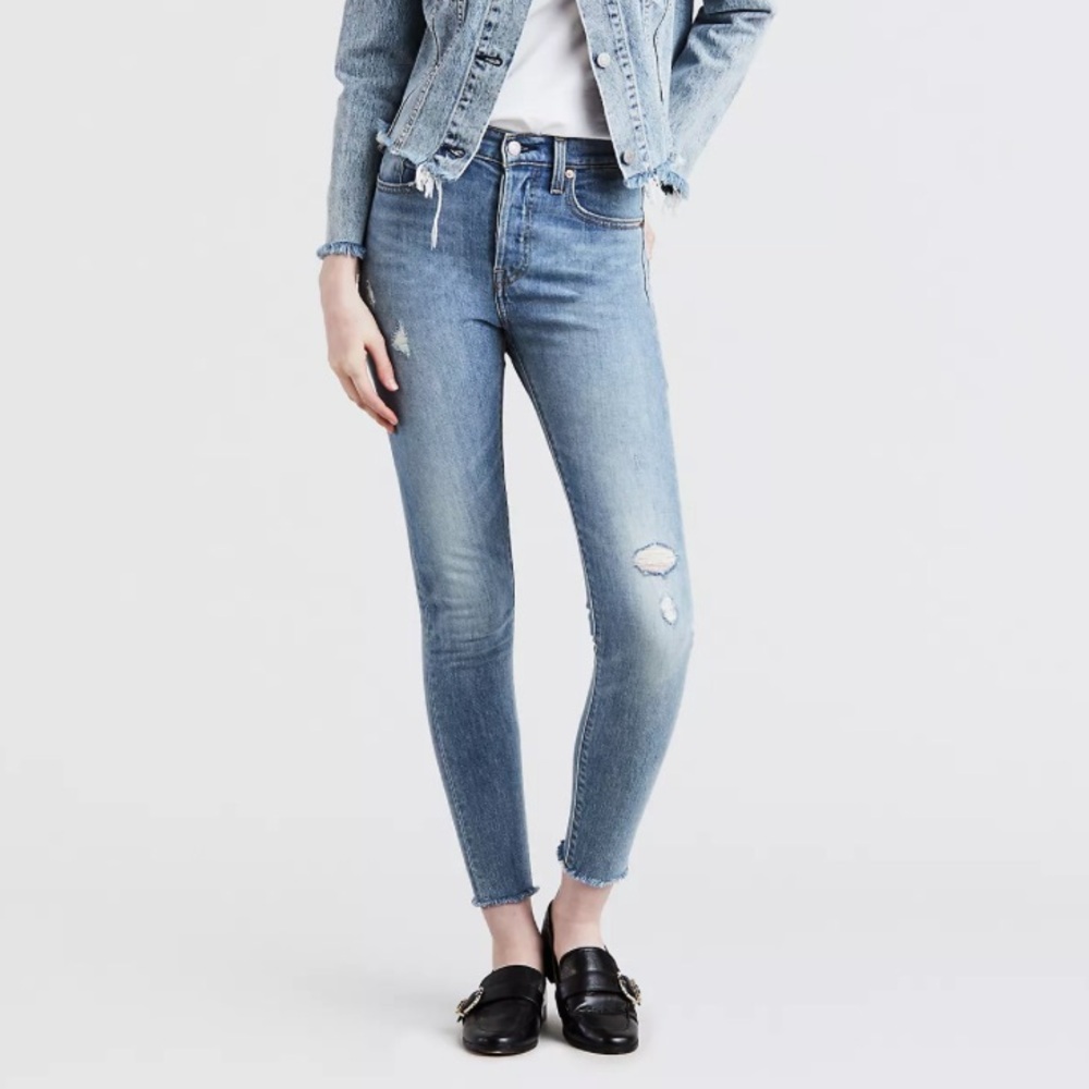 Levi’s High Waist Wedgie Jeans